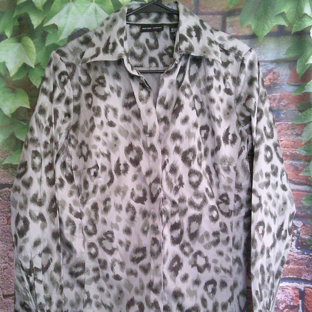 Button Down Snake Leopard Print Blouse